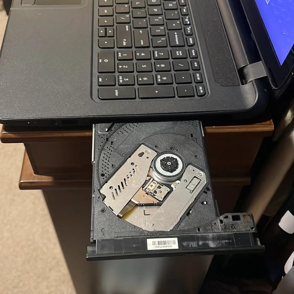HP 15-F010 wm Notebook PC
